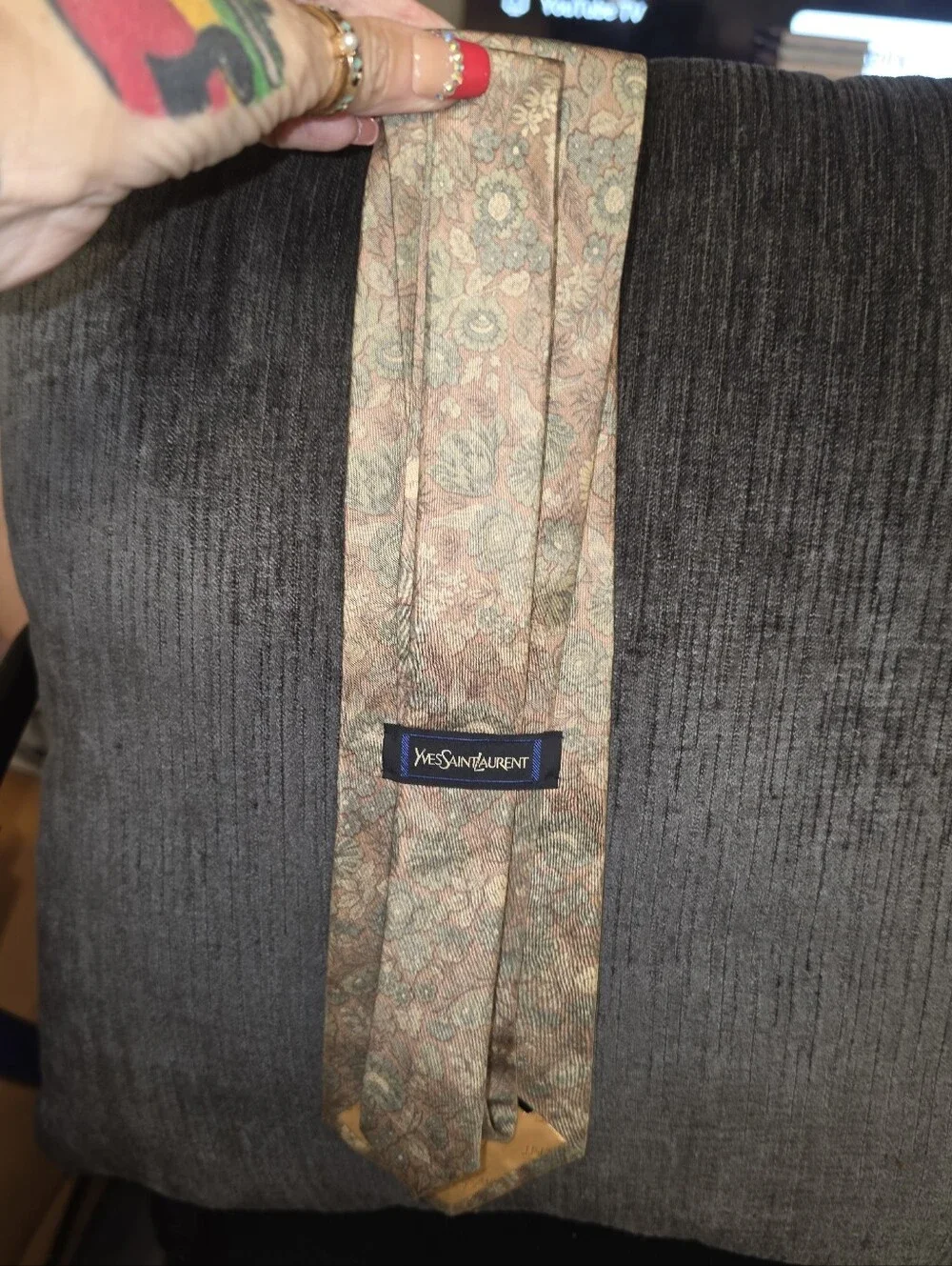 Vintage Yves Saint Laurent (YSL) 100% Silk Necktie